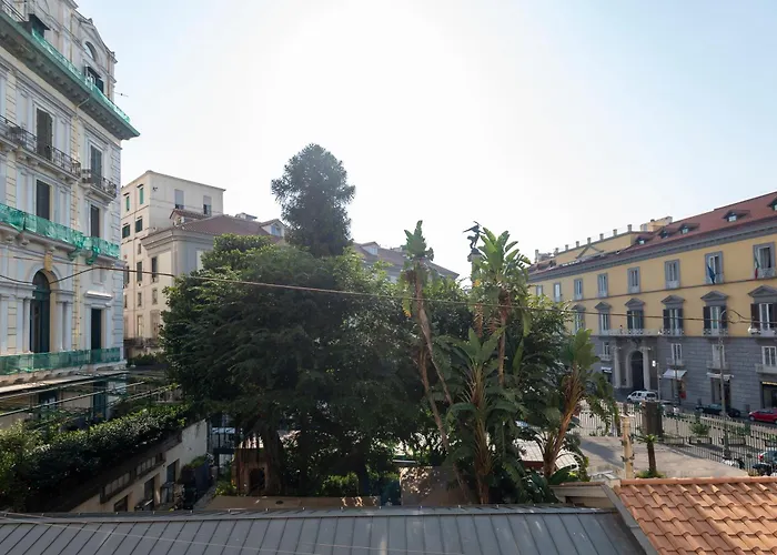 Well Suites - Piazza dei Martiri Napoli